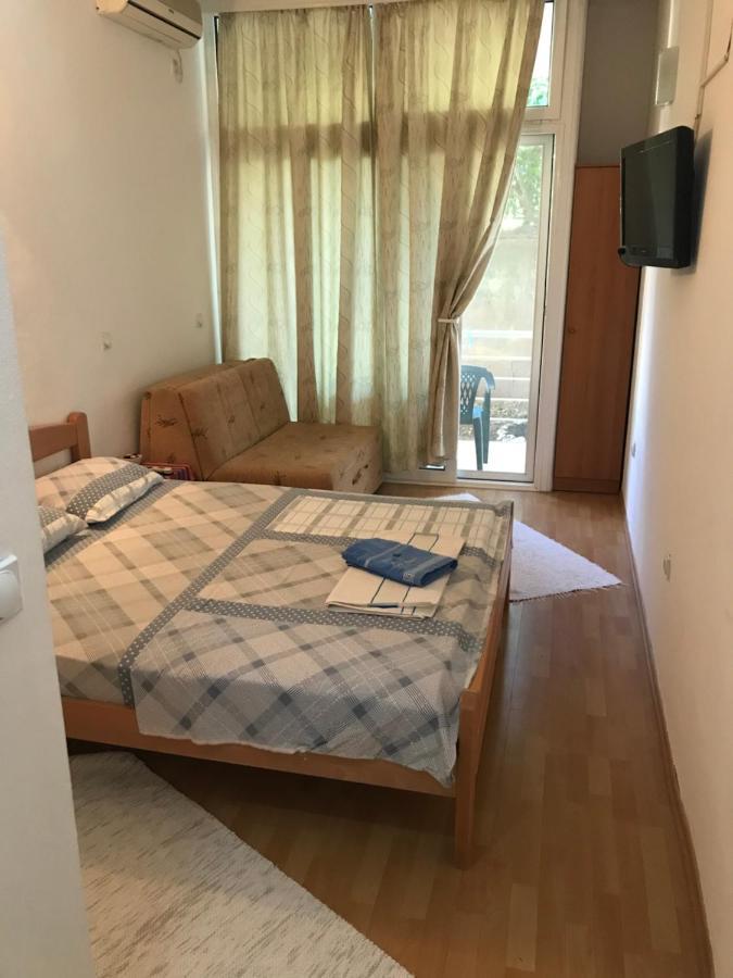 Tina Rooms Ulcinj Exterior photo